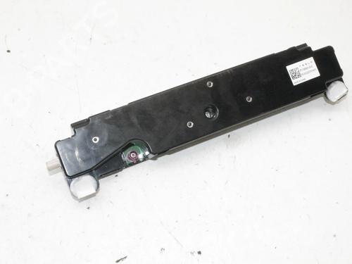 Used Electronic module Electronic module TESLA MODEL Y (5YJY) EV Rear-Wheel Drive (299 hp) 39837604 39837604