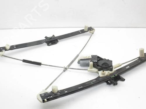 Used Front right window mechanism Front right window mechanism LAND ROVER RANGE ROVER IV (L405) 3.0 TDV6 4x4 (258 hp) 39787302 39787302
