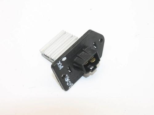 Used Heater resistor Heater resistor KIA SORENTO II (XM) 2.2 CRDi (197 hp) 39847140 39847140