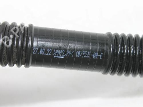 Pipe TESLA MODEL Y (5YJY) EV Performance All-wheel Drive | BP39796593M125 - Image 4