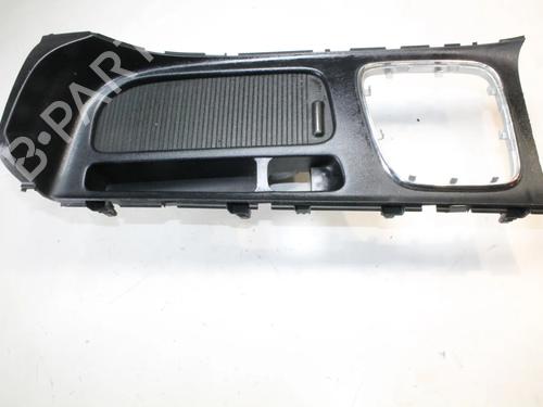 Used Middle console Middle console KIA CEE'D (JD) 1.6 CRDi 128 (128 hp) 39879288 39879288