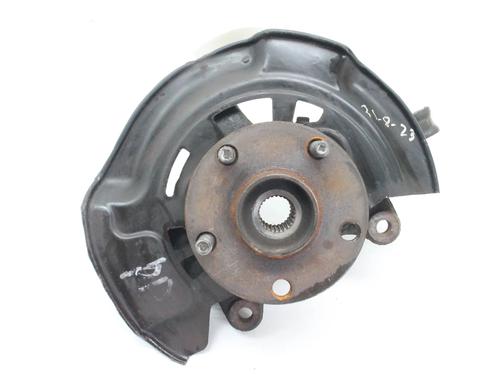 Used Right front steering knuckle Right front steering knuckle TOYOTA PRIUS PLUS (_W4_) 1.8 Hybrid (ZVW4_) (136 hp) 39839797 39839797