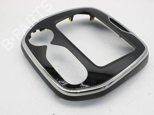 Used Middle console Middle console RENAULT CAPTUR I (J5_, H5_) 1.5 dCi 90 (J5N4, J5M5, J5MW, J5M6, J5AL, J5AJ) (90 hp) 40166954 40166954