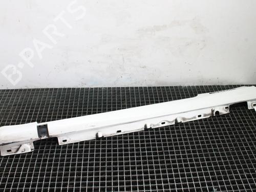 left-sideskirt-mercedes-benz-e-class-convertible-a207-2010-2011-2012-2013-2014-2015-2016-39767666 main image