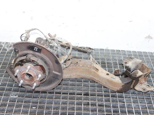 Used Right rear steering knuckle Right rear steering knuckle NISSAN JUKE (F15) 1.6 DIG-T NISMO 4x4 (200 hp) 39831768 39831768