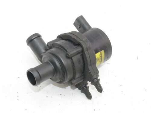 Used Auxiliary water pump Auxiliary water pump VW TOUAREG (7LA, 7L6, 7L7) 3.0 V6 TDI (225 hp) 39848423 39848423
