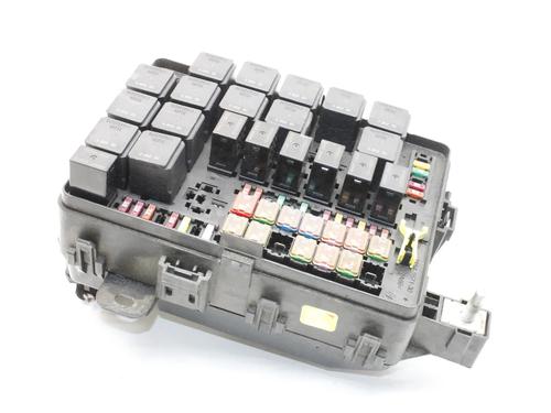 Used Fuse box Fuse box MASERATI QUATTROPORTE VI 3.0 D (275 hp) 39869960 39869960