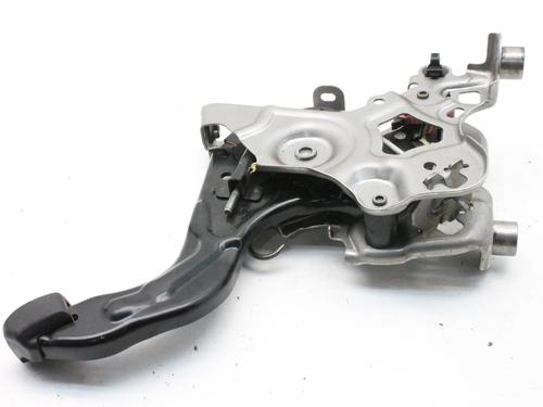 Travão de mão Travão de mão TOYOTA PRIUS (_W5_) 1.8 Hybrid (ZVW50, ZVW50_, ZVW51_, ZVW50R, ZVW51) (122 hp) 39817517 39817517