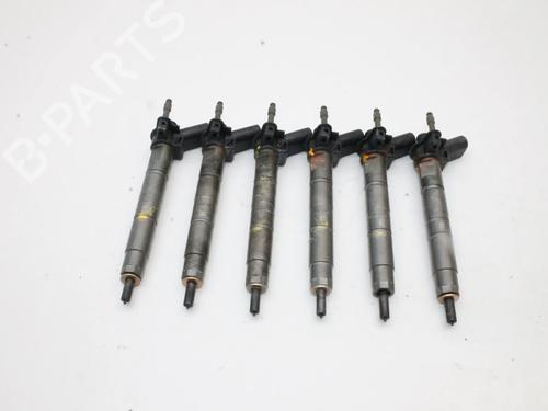 Used Injector Injector BMW 5 Touring (F11) 530 d (245 hp) 39796518 39796518