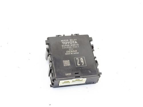 Used Control unit Control unit TOYOTA YARIS (_P21_, _PA1_, _PH1_) 1.6 GR 4WD (GXPA16) (261 hp) 39817443 39817443