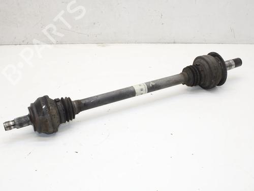 Used Left rear driveshaft Left rear driveshaft MERCEDES-BENZ C-CLASS (W205) C 250 BlueTEC / d (205.008, 205.006) (204 hp) 39843855 39843855