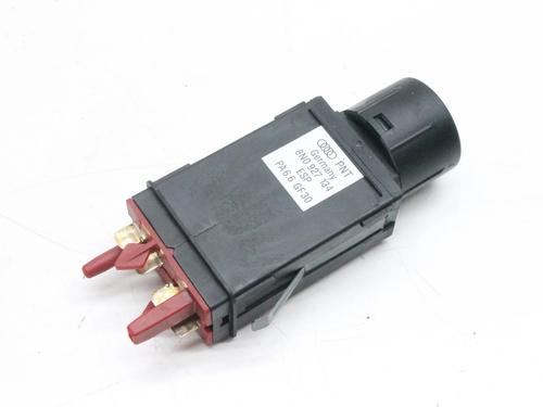 Used Switch Switch AUDI TT Roadster (8N9) 1.8 T quattro (180 hp) 39853323 39853323