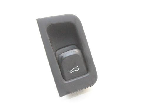 Kombi Kontakt / Stilkkontakt Kombi Kontakt / Stilkkontakt AUDI A6 C7 (4G2, 4GC) 2.0 TDI (177 hp) 39852202 39852202