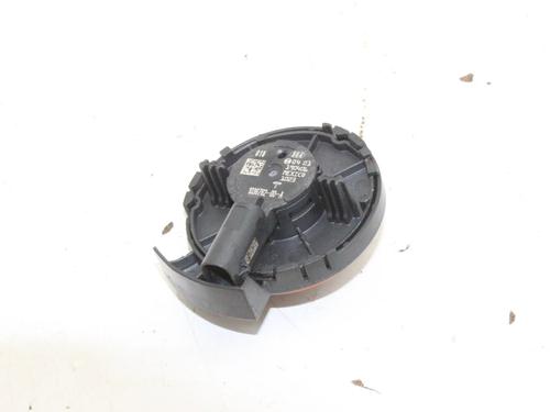 electronic-sensor-tesla-model-3-5yj3-2017-39767574 main image