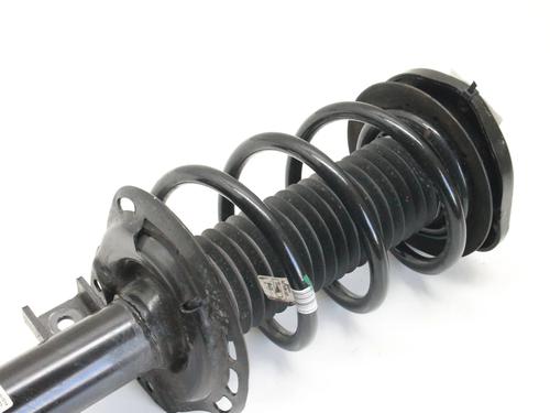 Right front shock absorber FORD KUGA III (DFK) 2.5 FHEV | BP39815723M17 - Image 3