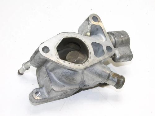 Thermostatgehäuse für Thermostatgehäuse OPEL MOKKA / MOKKA X (J13) 1.7 CDTI (_76) (131 hp) 39869496 39869496