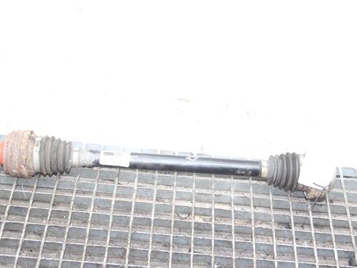 Drivaksel bagtil venstre Drivaksel bagtil venstre AUDI A4 B8 (8K2) 2.0 TFSI quattro (211 hp) 39872634 39872634