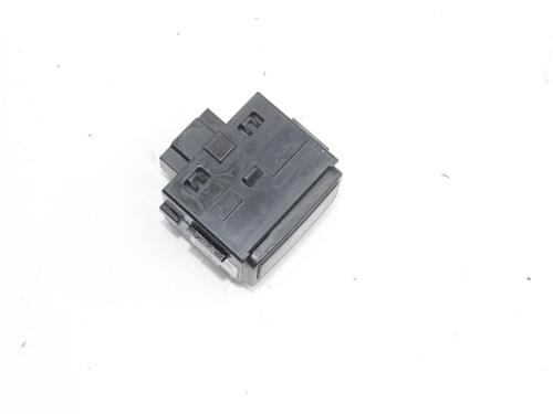 Switch LAND ROVER DISCOVERY SPORT (L550) 2.0 D 4x4 | BP39864282I30 - Image 4