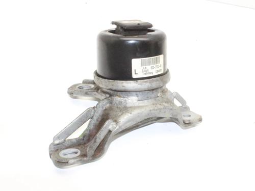 Used Engine mount Engine mount LAND ROVER RANGE ROVER EVOQUE (L538) 2.2 D 4x4 (190 hp) 39823599 39823599