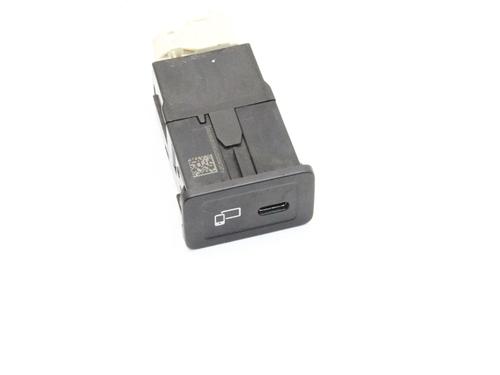 electronic-module-mercedes-benz-sprinter-3-t-van-b910-2018-39773129 main image