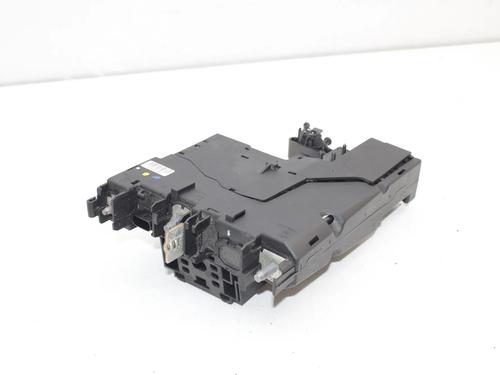 Used Fuse box Fuse box MERCEDES-BENZ C-CLASS (W204) C 180 CGI (204.031) (156 hp) 39875594 39875594