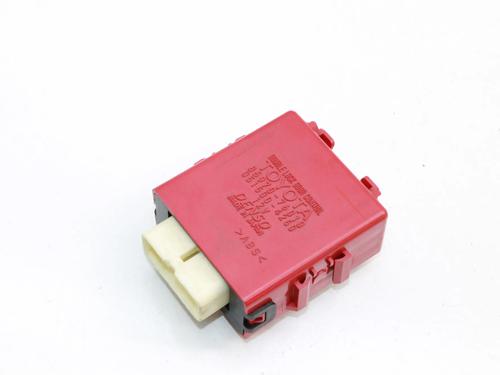 Used Control unit Control unit LEXUS CT (ZWA10_) 200h (ZWA10_, ZWA10R) (136 hp) 39839641 39839641