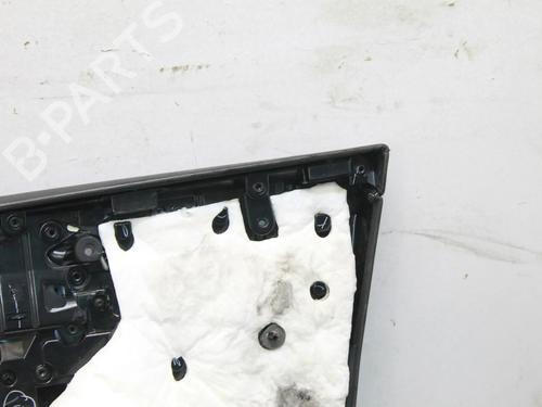 Front left panel TESLA MODEL X (5YJX) 90D AWD | BP39834998C58 - Image 9