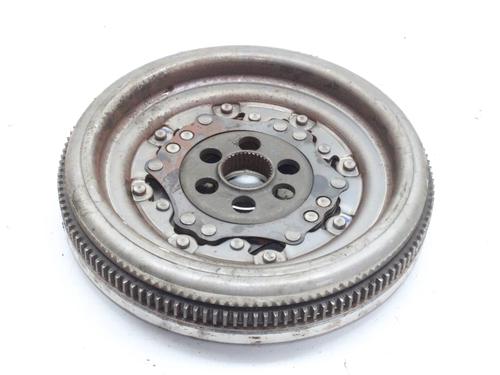 flywheel-audi-tt-roadster-8j9-2007-2008-2009-2010-2011-2012-2013-2014-39771472 main image
