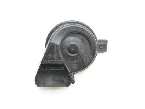 horn-audi-a4-b8-avant-8k5-2007-2008-2009-2010-2011-2012-2013-2014-2015-2016-2017-39780937 main image