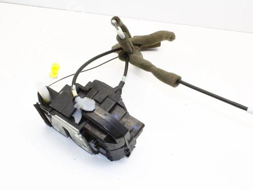 front-right-lock-nissan-pulsar-hatchback-c13-2014-39779215 main image