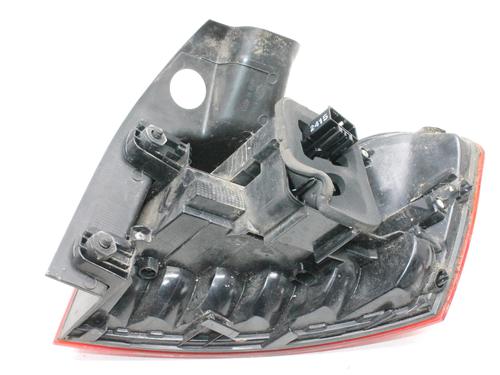 Left taillight VW PASSAT B8 Variant (3G5, CB5) 2.0 TDI | BP39842745C34 - Image 2