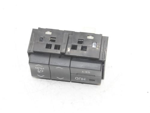 Used Switch Switch TOYOTA PRIUS PLUS (_W4_) 1.8 Hybrid (ZVW4_) (136 hp) 39822953 39822953
