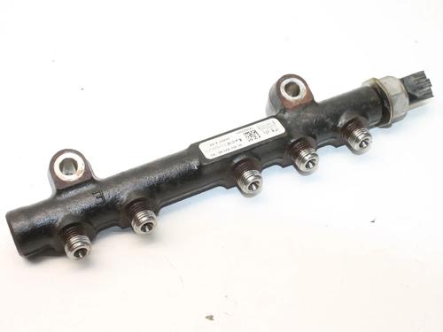 Used Injection rail Injection rail MAZDA 5 (CW) 1.6 CD (116 hp) 39818576 39818576