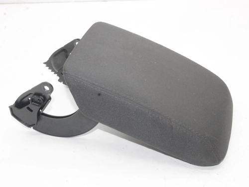 Used Armrest / Center console Armrest / Center console AUDI A4 B8 (8K2) 1.8 TFSI (160 hp) 39785993 39785993