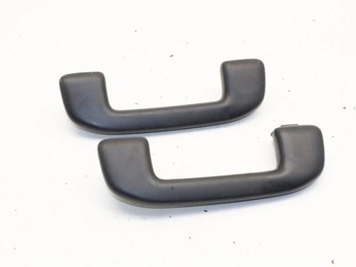 interior-roof-handle-toyota-yaris-_p21_-_pa1_-_ph1_-2020-39778529 main image