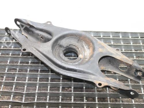Used Right rear suspension arm Right rear suspension arm MERCEDES-BENZ C-CLASS (W204) C 220 CDI (204.002) (163 hp) 39835302 39835302