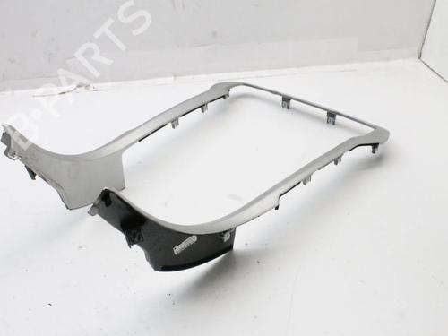 Used Middle console Middle console FORD MONDEO V Hatchback (CE) 2.0 TDCi (150 hp) 39771221 39771221