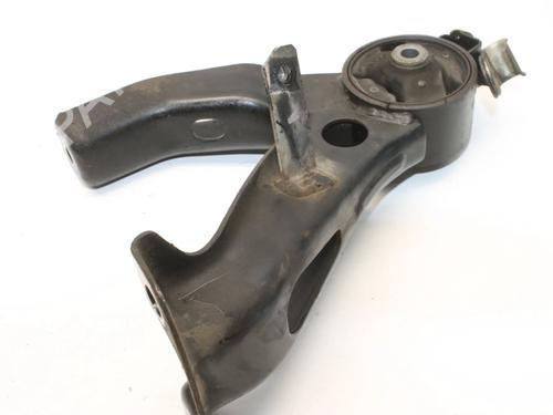 Used Engine mount Engine mount MITSUBISHI OUTLANDER II (CW_W) 2.2 DI-D 4WD (156 hp) 39856109 39856109