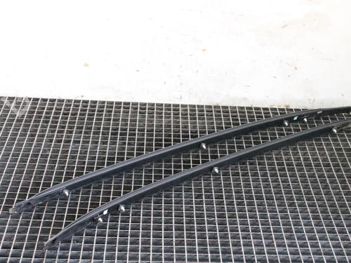 Used Roof bar Roof bar FORD KUGA III (DFK) 2.5 Duratec Plug-in-Hybrid (224 hp) 39868288 39868288