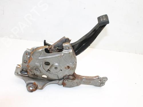 hand-brake-chrysler-300c-lx-2010-39772564 main image