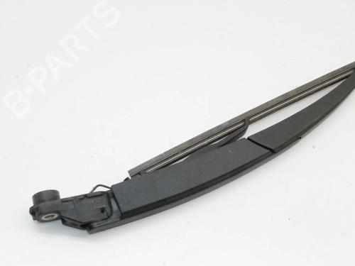 Used Rear windshield wiper arm Rear windshield wiper arm RENAULT CAPTUR II (HF_) TCe 100 (HFMT) (101 hp) 39873332 39873332