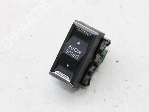 Spak kontakt Spak kontakt PEUGEOT 2008 II (UD_, US_, UY_, UJ_, UR_, UC_) 1.2 PureTech 130 (USHNS, URHNS) (130 hp) 39827646 39827646