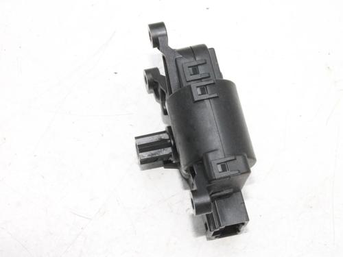 Electronic module TESLA MODEL Y (5YJY) Long Range All-wheel Drive | BP39821867M83 - Image 3