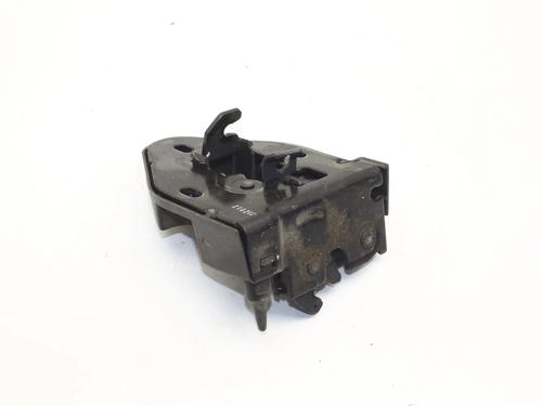 Højre bagtil lås Højre bagtil lås NISSAN NV300 Van (X82) 1.6 dci 125 (125 hp) 39771913 39771913