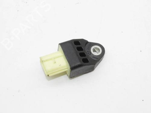 Used Electronic sensor Electronic sensor LEXUS IS III (_E3_) 300h (AVE30_, AVE30R) (223 hp) 39819647 39819647