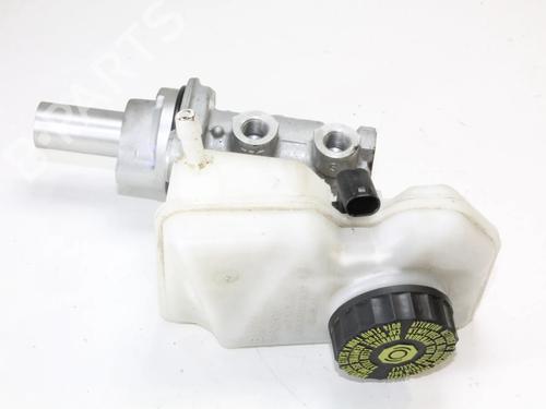 Used Brake master cylinder Brake master cylinder MINI MINI (F56) Cooper S (192 hp) 39875723 39875723