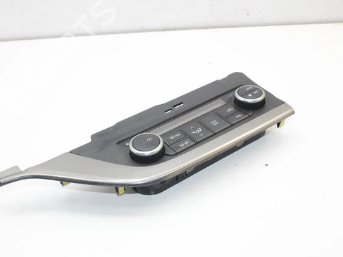Used Control unit Control unit TOYOTA AURIS Estate (_E18_) 1.4 D-4D (NDE180_) (90 hp) 39874168 39874168