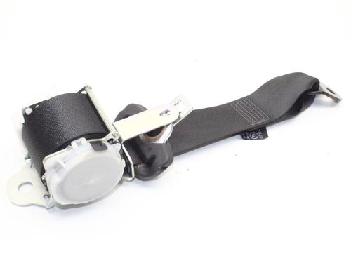rear-left-seatbelt-toyota-yaris-_p21_-_pa1_-_ph1_-2020-39780935 main image