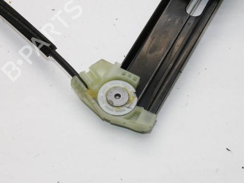 Front right window mechanism VW T-ROC (A11, D11) 1.0 TSI | BP39817095C23 - Image 2