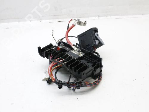 Used Fuse box Fuse box OPEL ASTRA K (B16) 1.4 (68) (100 hp) 39832554 39832554